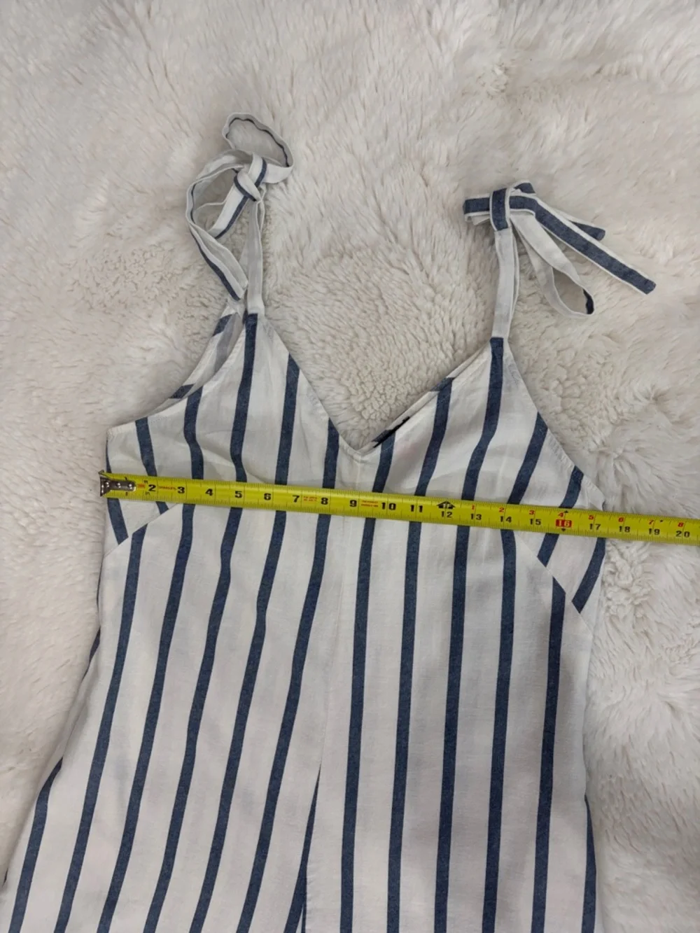 VINCE CAMUTO,size S,Sleeveless Striped Tie-Shoulder Jumpsuit - Blue & White - Picture 12 of 16